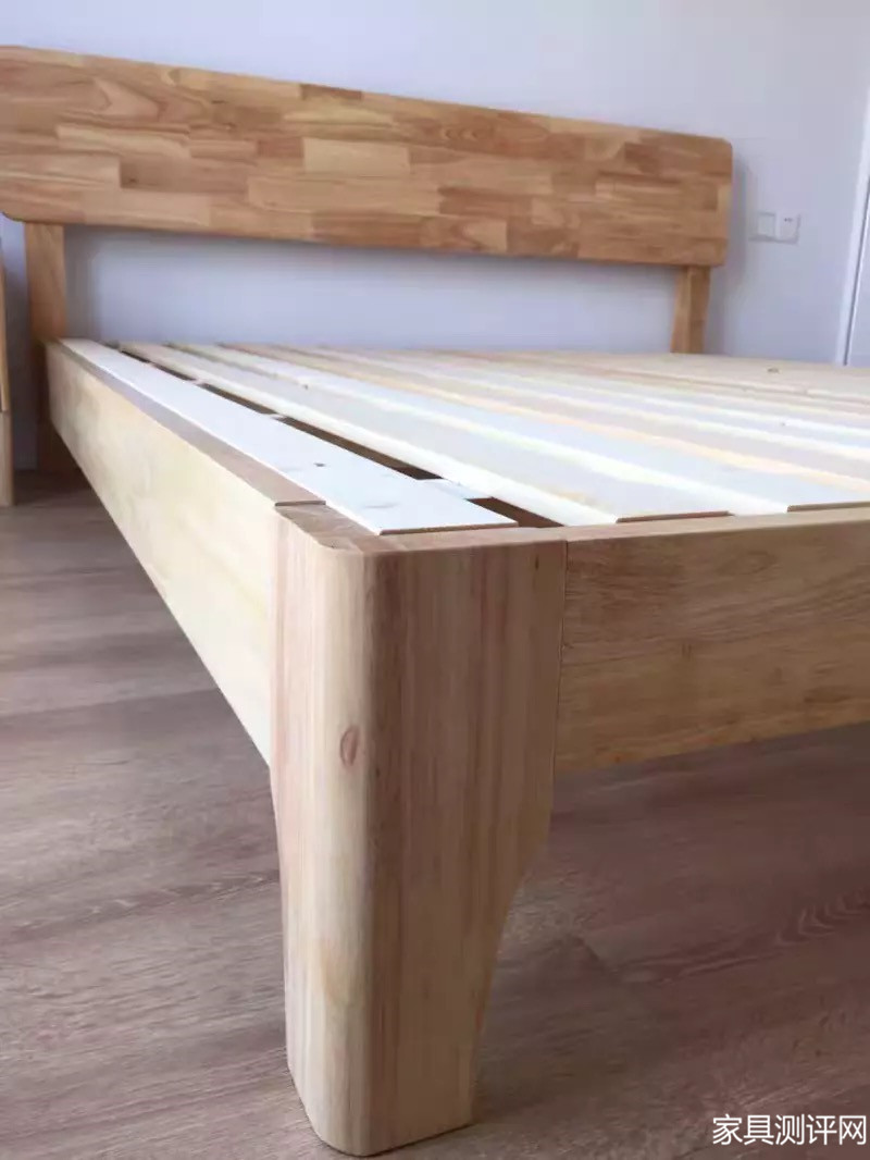 租房床铺怎么选,租房该不该买床