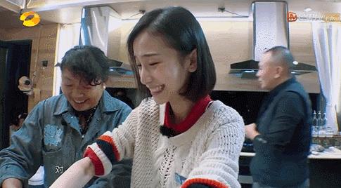 确认过眼神——她就是传说的“初恋脸，御姐音，开口跪”……