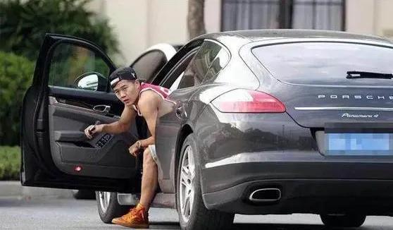 学巴西人桑巴,学拉丁的出路