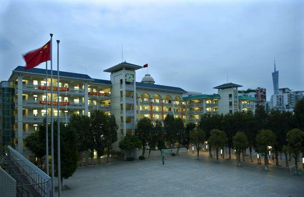 广州最美中学是哪间？这一所你一定服气！