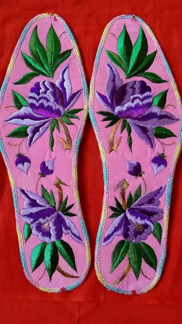 指尖飞舞鞋垫,100款惊艳手工鞋垫