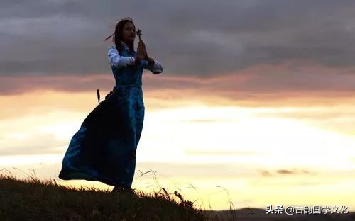 大学中庸全文诵读视频,大学中庸全文朗读版跟读