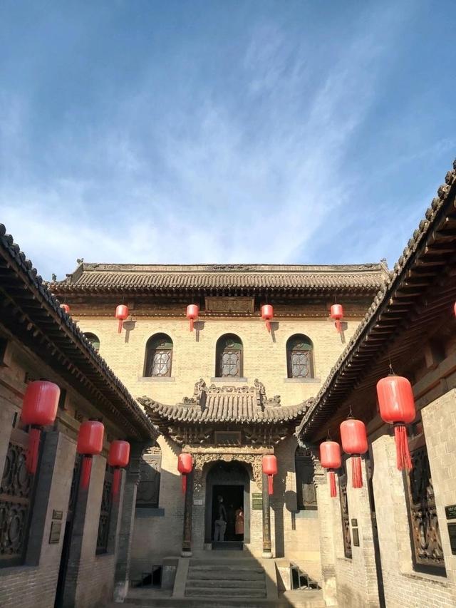 乔家大院是山西最好的大院吗,走进山西乔家大院也很壮观