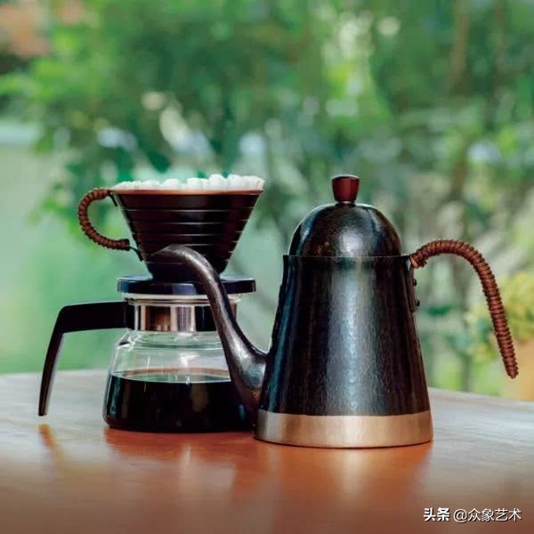 玉川堂铜器着色,匠心传承铜器