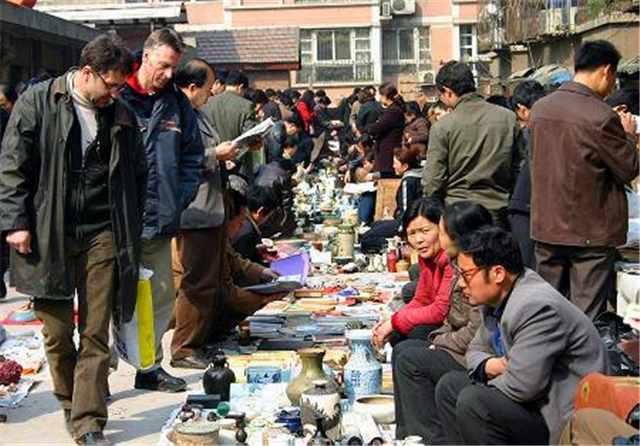 为什么现在的古玩市场落寞了,古玩市场何时回暖