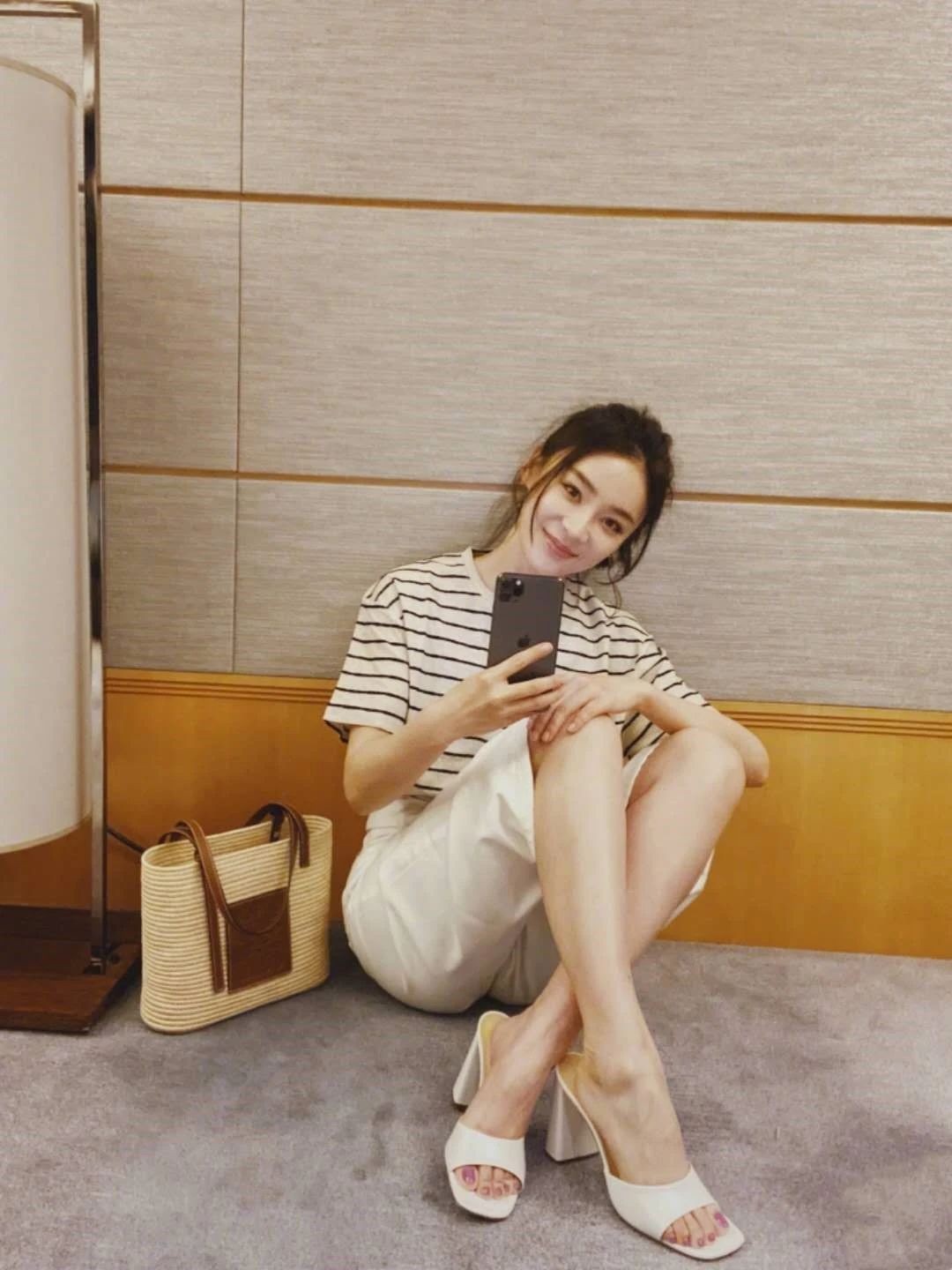 袁姗姗牛仔裤穿搭图片,袁姗姗穿牛仔裤搭配