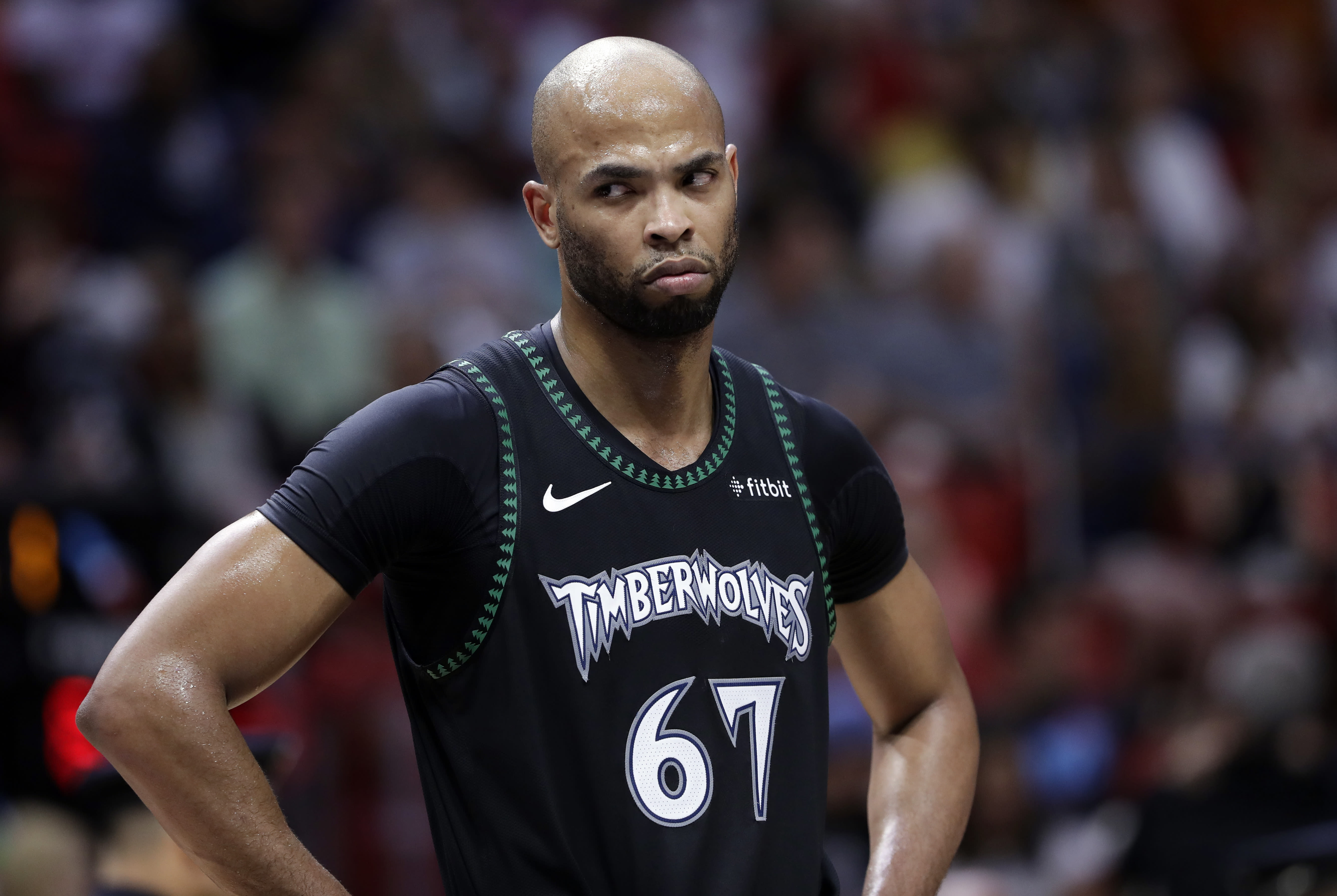 冷门的球星球衣,阿泰湖人球衣号码