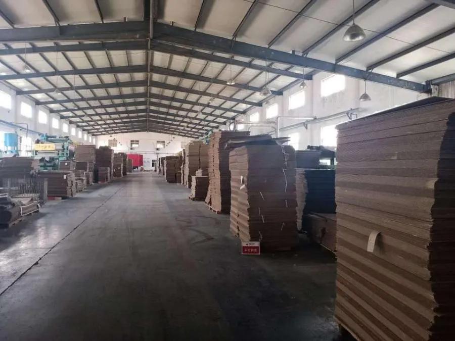 江苏纸箱厂整体急转让,江苏厂房拍卖公告