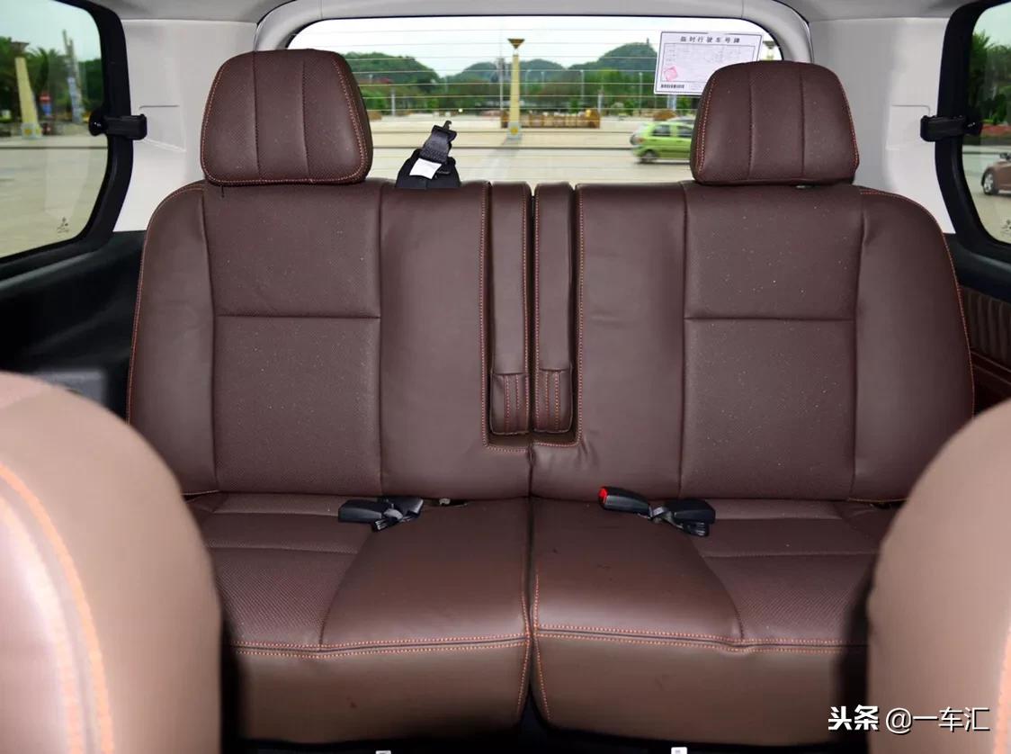 七座车型推荐风行cm7,性价比高的七座车推荐东风风行cm7