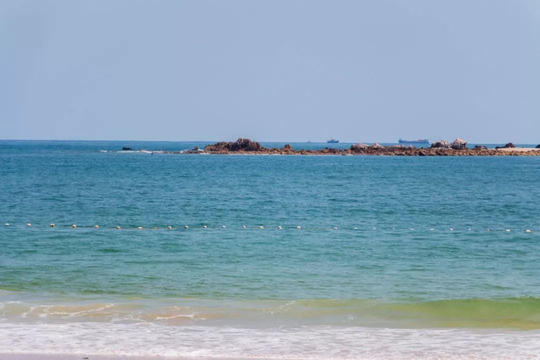 深圳少见的“十里银滩”，美到无边