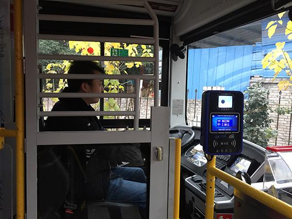 六小龄童头条,关于评价六小龄童的话