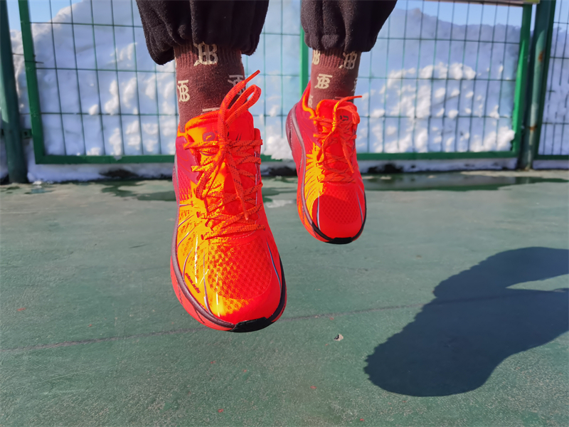 跑步鞋r2云跑鞋,r2云跑新款缓震跑鞋