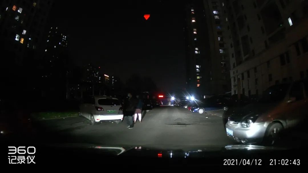 行车记录仪推荐四镜头,评测三款热销行车记录仪