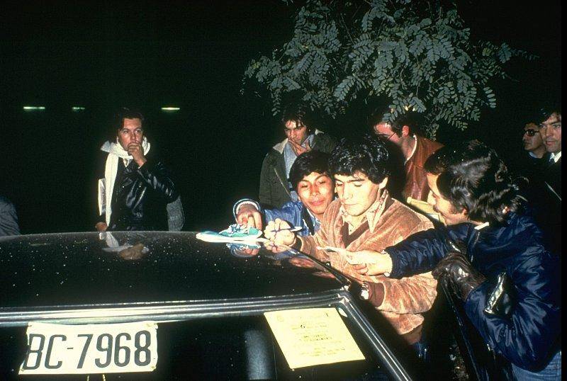 马拉多纳最后一战,马拉多纳生前最后一次踢球