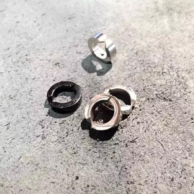 田沅同款HEFANGJewelry不对称猫咪耳夹！没耳洞的女孩也可以戴哦