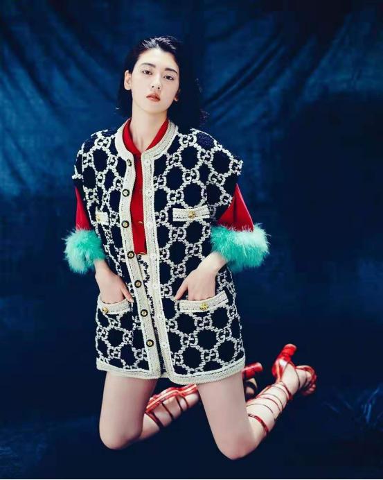 周杰伦三吉彩花真人照片,三吉彩花出演了周杰伦哪部mv