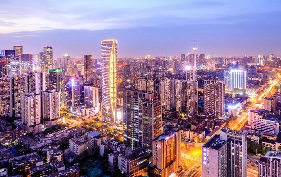 以首开热销之姿，盛启攀成钢荣耀新十年