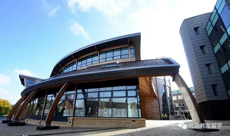 本科英国大学商科专业推荐,英国商科本科申请需要实习经历吗