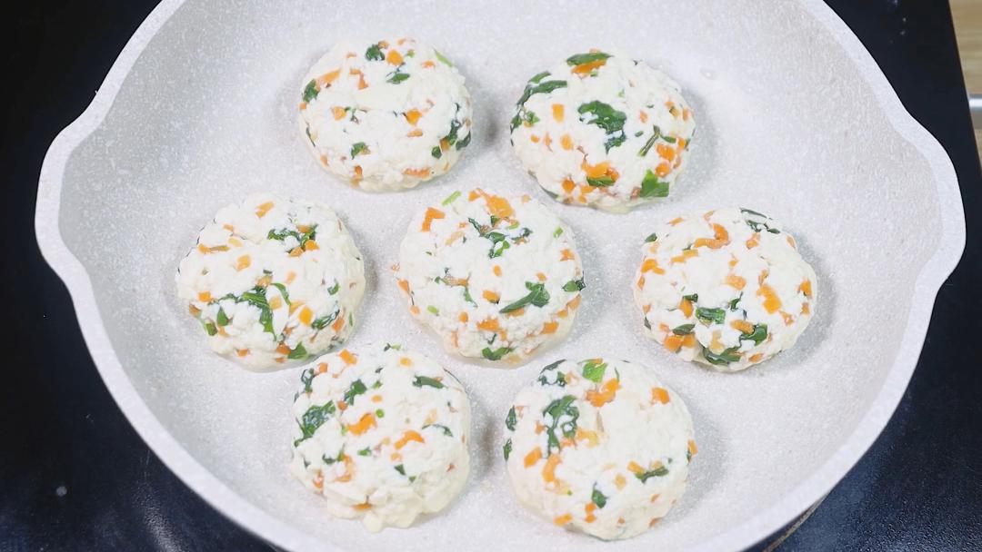 一口吃进10种营养，补钙又补铁，宝宝吃得渣都不剩，个子蹭蹭长