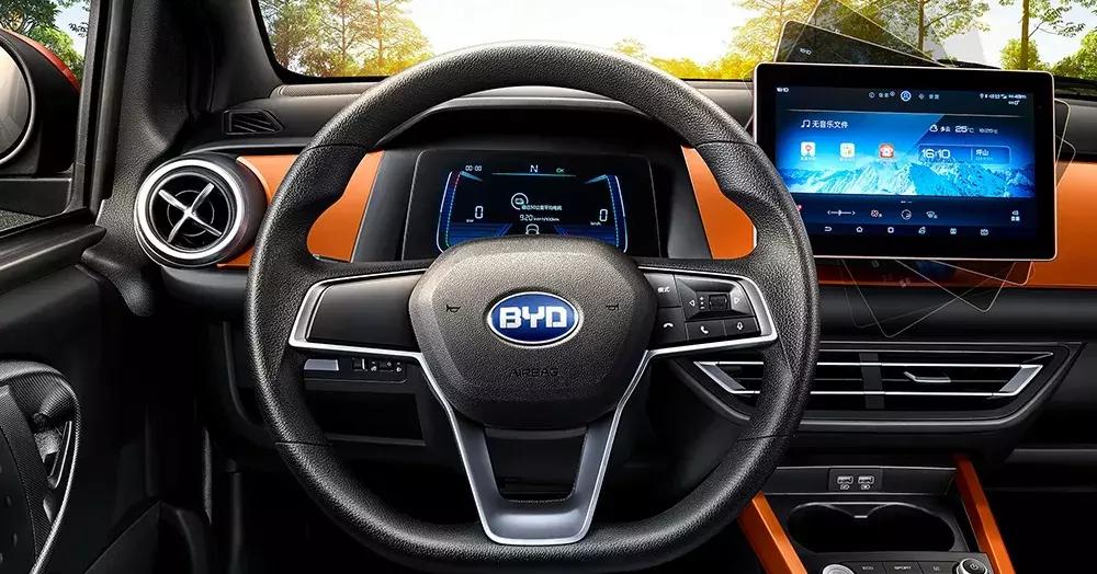 日常通勤多少公里买新能源车划算,每天100公里通勤比亚迪合适吗