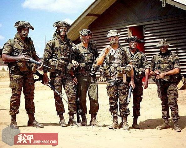 你大爷还是你大爷抗日神剧名场面,美国越战老兵和美国警察