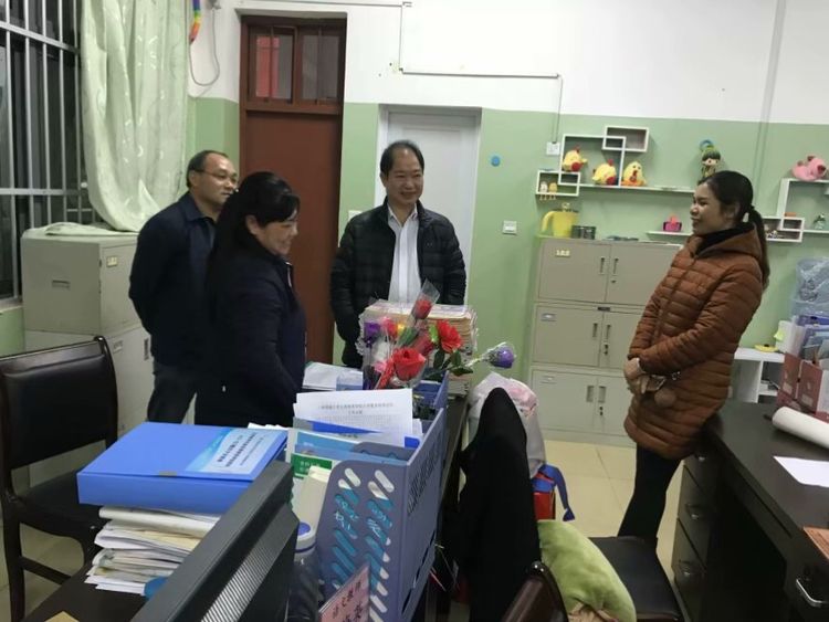 继往开来，绚丽“出彩”一一八桂绿城小学2018年工作汇报