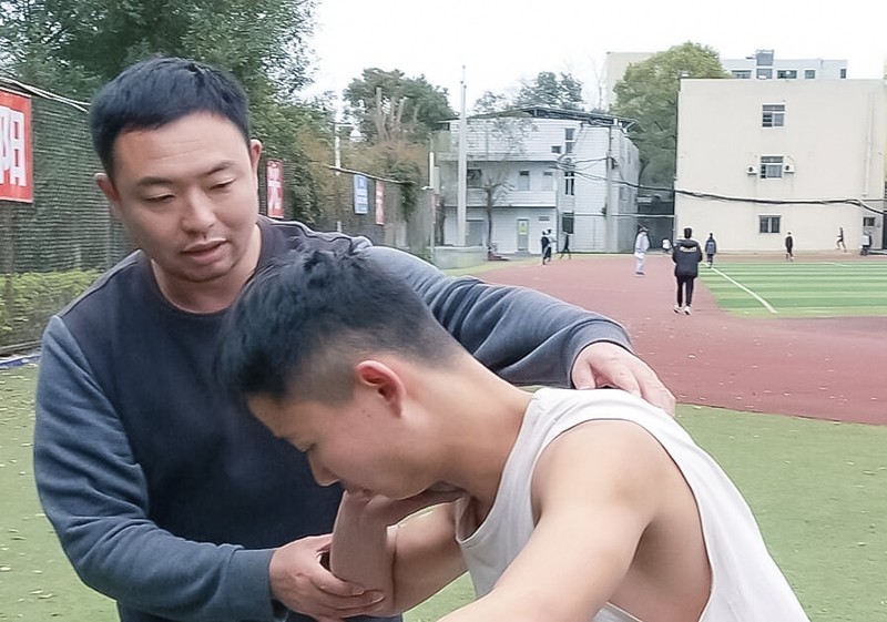 榫欎腑鏃跺厜,鍗楀厖甯傞緳闂ㄤ腑瀛﹁壓浣撶粍鏁欏笀鍚嶅崟