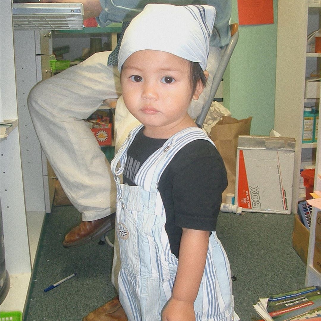 百科之美国红房子舞蹈室当红炸子鸡00后华裔天才编舞师SeanLew