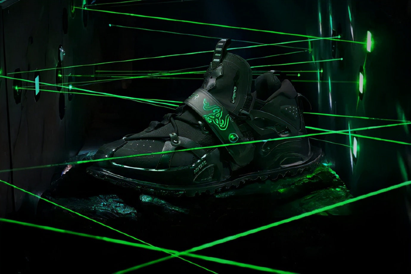 李宁logo换安踏,安踏logo和李宁logo