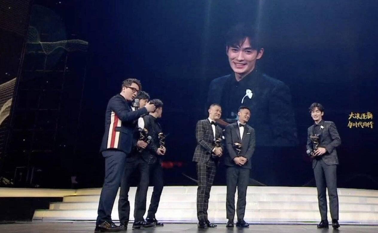 朱一龙被粉丝花式催婚,朱一龙凭实力单身扎心了