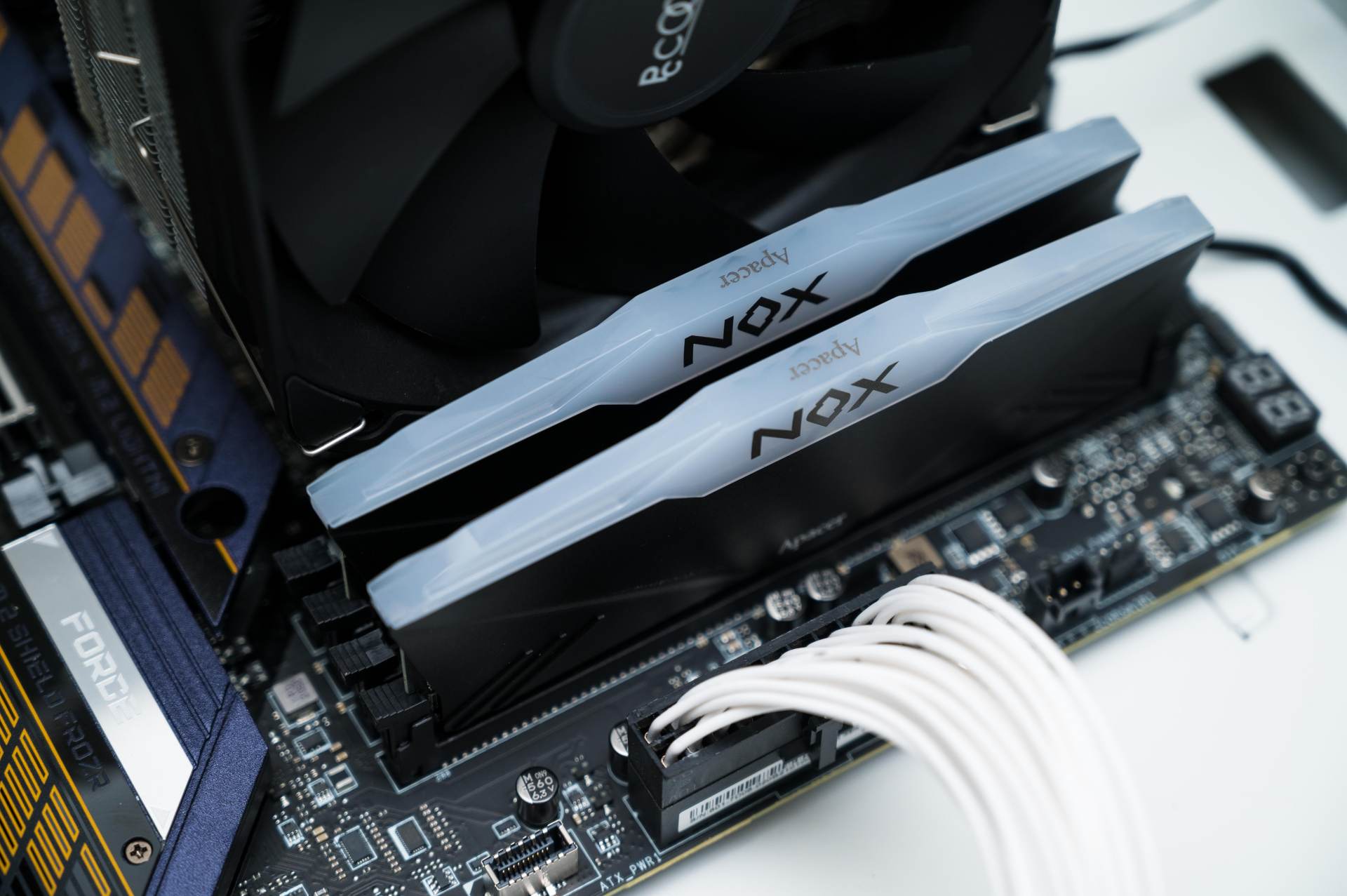 宇瞻内存条NOX和黑豹,宇瞻暗黑内存怎么样