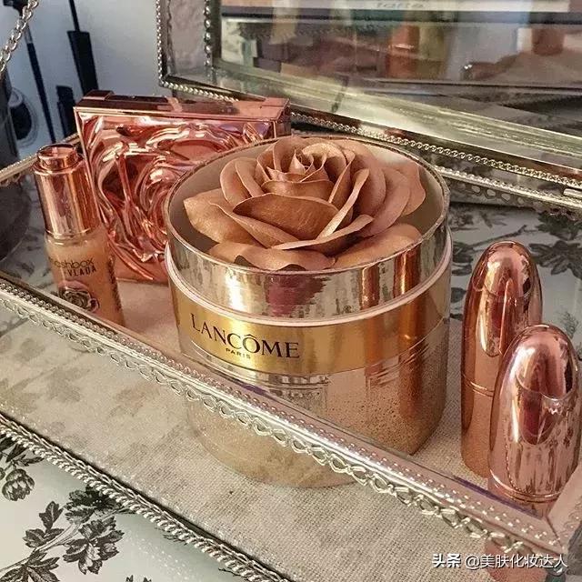 阿玛尼和完美日记的口红区别,阿玛尼新款唇釉真假对比