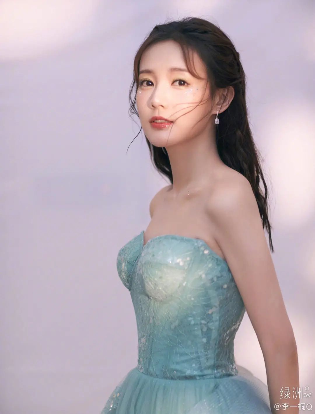 李一桐的空气感妆,李一桐妆感半妖倾城