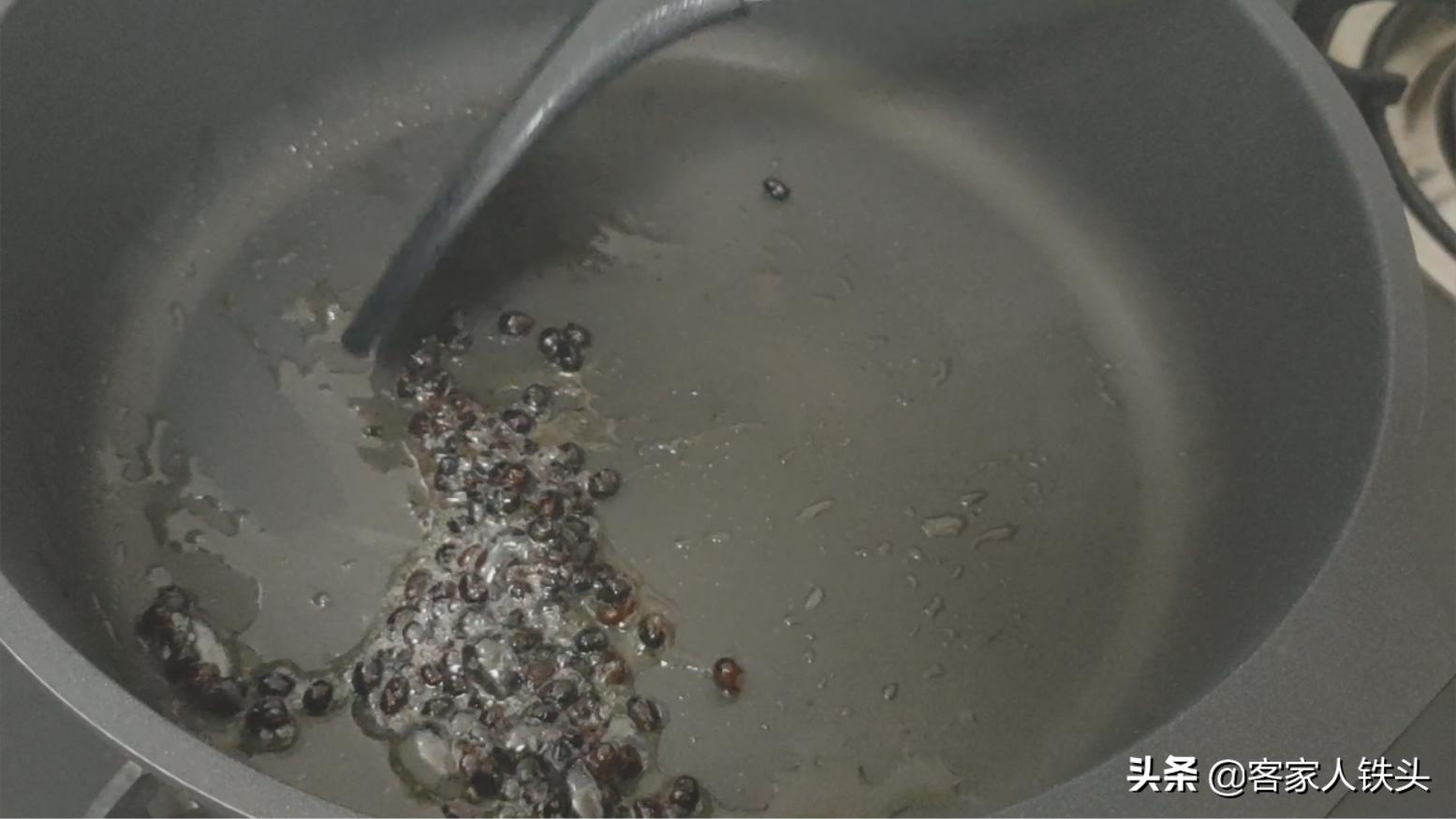 简易好吃的凤爪做法,广东茶楼的凤爪怎么做