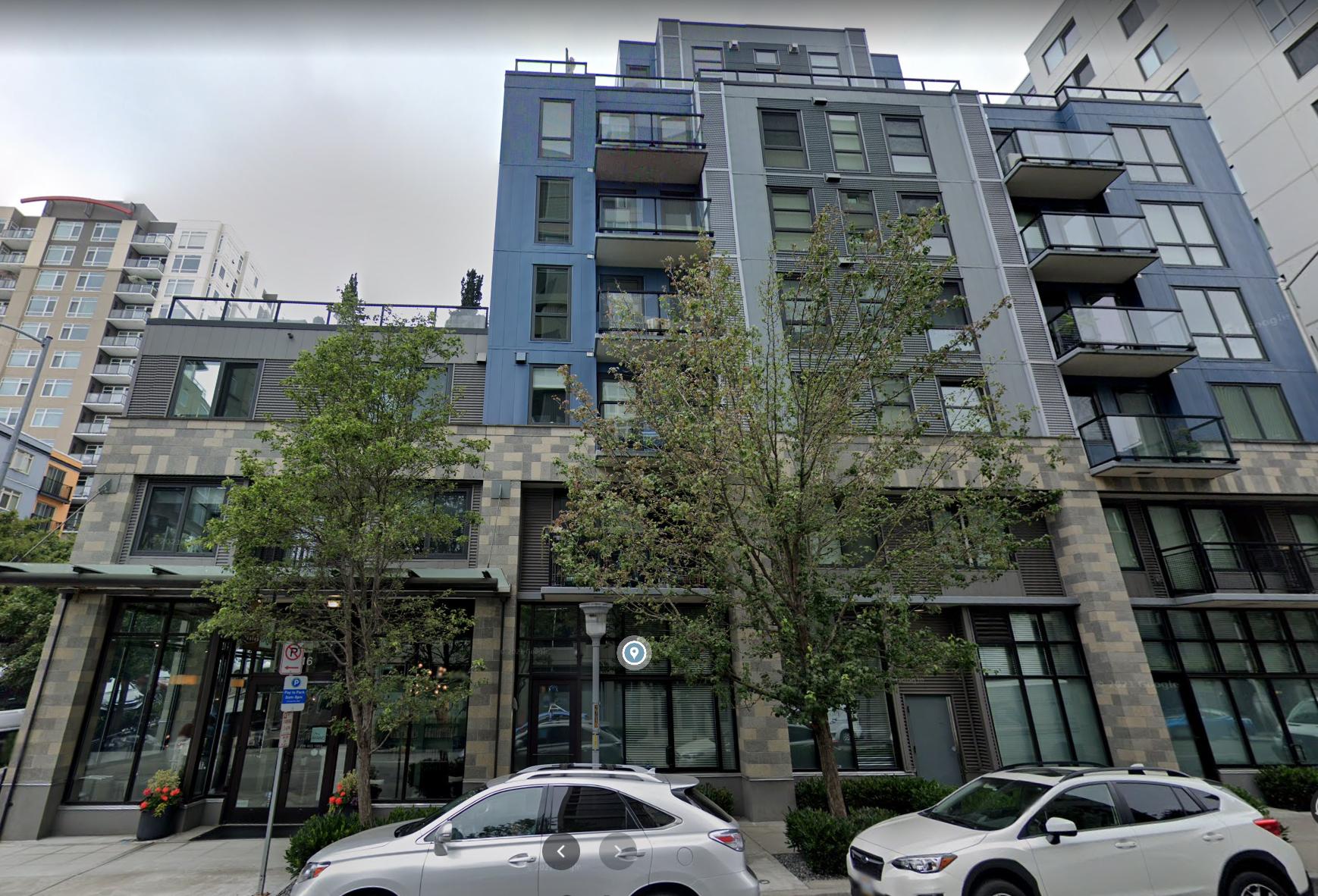 西雅图本图的漂亮小门面，新，精致