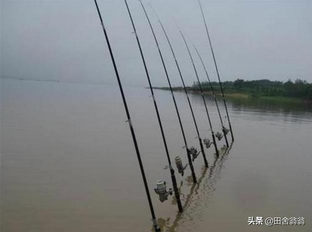 冬季海竿串钩钓鲫鱼用什么钩好,冬季海竿串钩钓鲫鱼不上鱼的原因