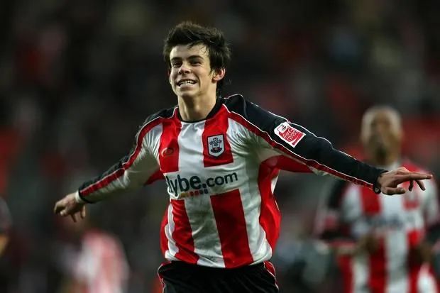 威尔士大圣归来,大圣归来贝尔进球扛起威尔士