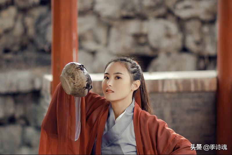 海瑞斗严嵩大闹公堂,海瑞斗严嵩嘉靖皇帝大怒视频