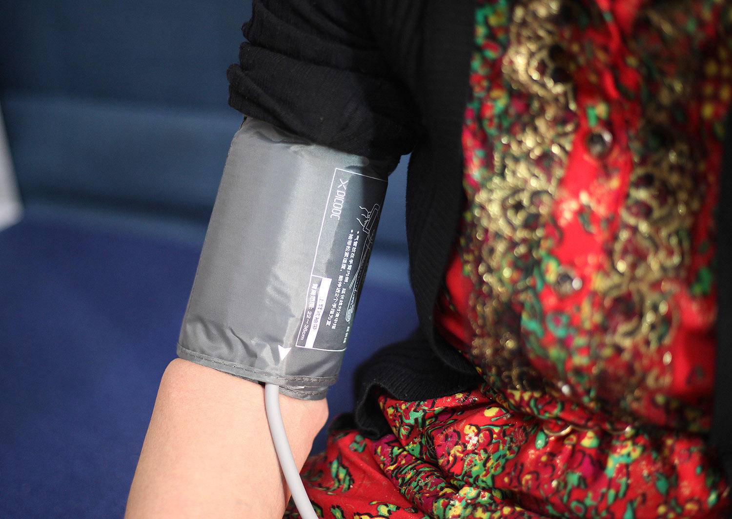 送父母测试健康的仪器,欧姆龙血压计哪款好求推荐