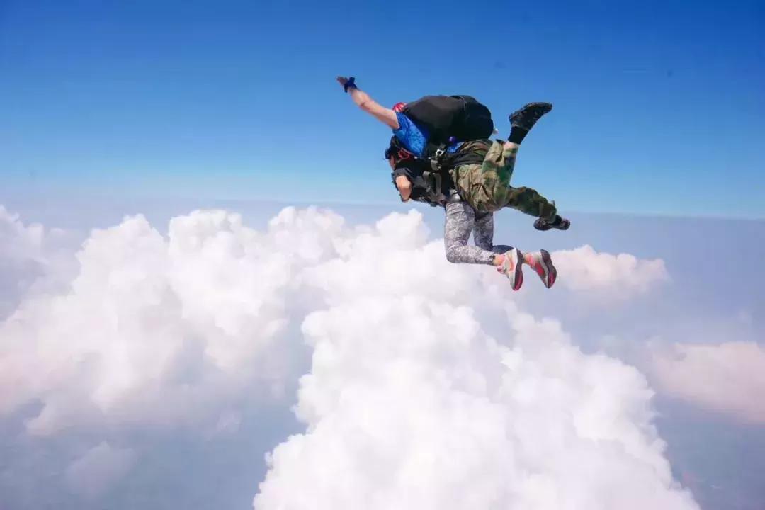 台湾名嘴安乐死视频刷屏：好好活着，好好跑步；除了生死都是小事