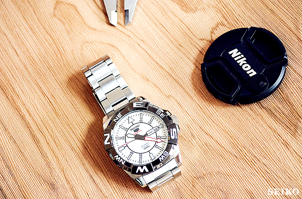 seiko精工5号手表什么档次,seiko精工5号绿水鬼机械表可以买吗