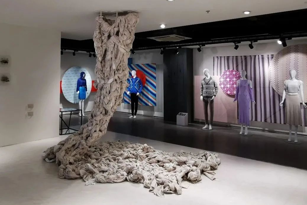 浙江新澳纺织股份有限公司,浙江新澳纺织集团有限责任公司