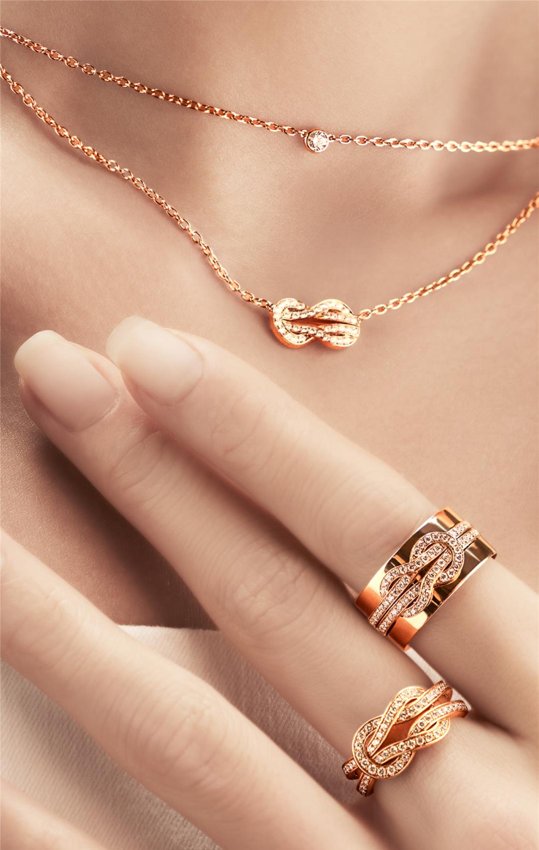 最新钻石首饰爆款,今年钻石珠宝市场行情