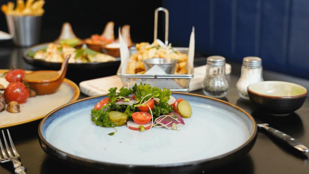 没想到,我竟被1个汉堡电到了……