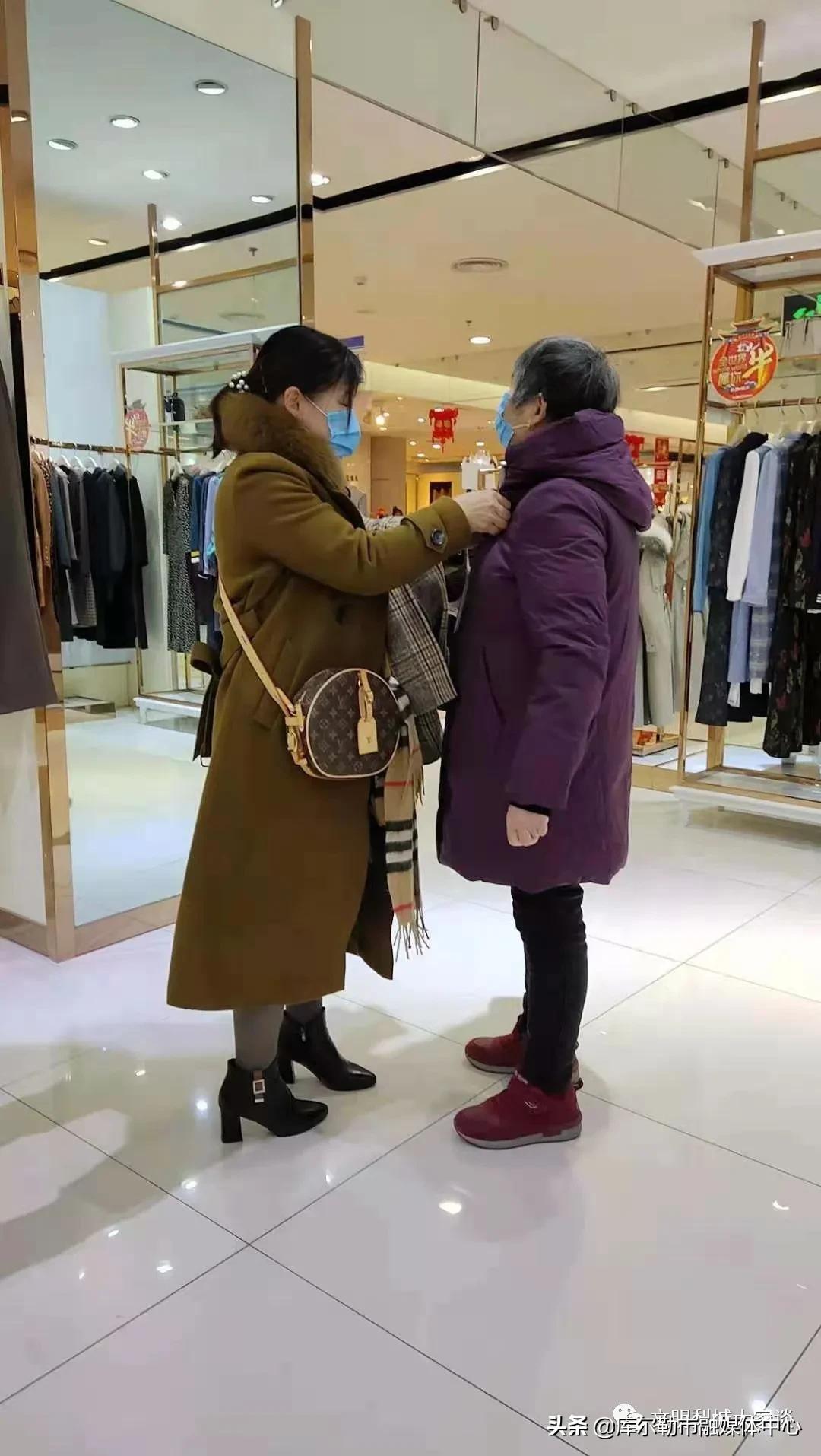 新春走基层品金堂农味迎柑橘丰收,新春走基层雪中守护回家的路