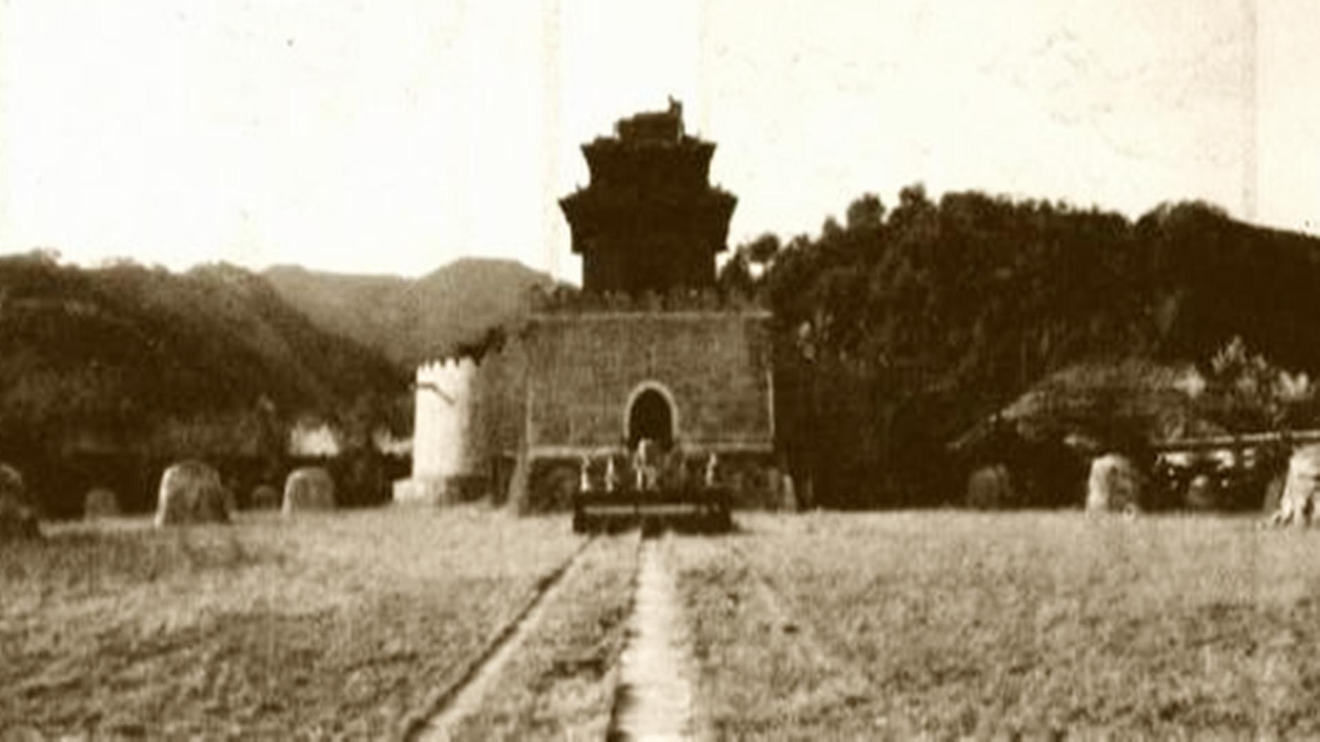 大型陵墓让盗墓贼头痛不已,一座浩大陵墓被盗墓贼洗劫一空