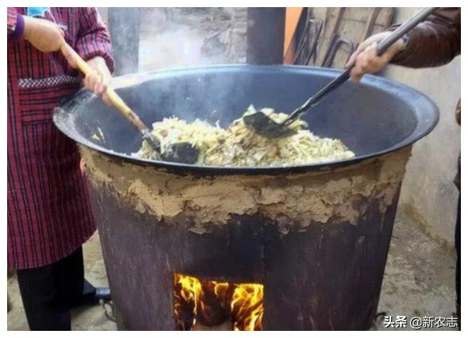 农村风靡一时的“不粘锅”，现在打折都没人买，消费者：被骗过