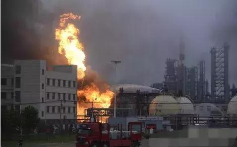 历史上二月份危化品安全事故案例,近2年危化品企业安全事故回顾