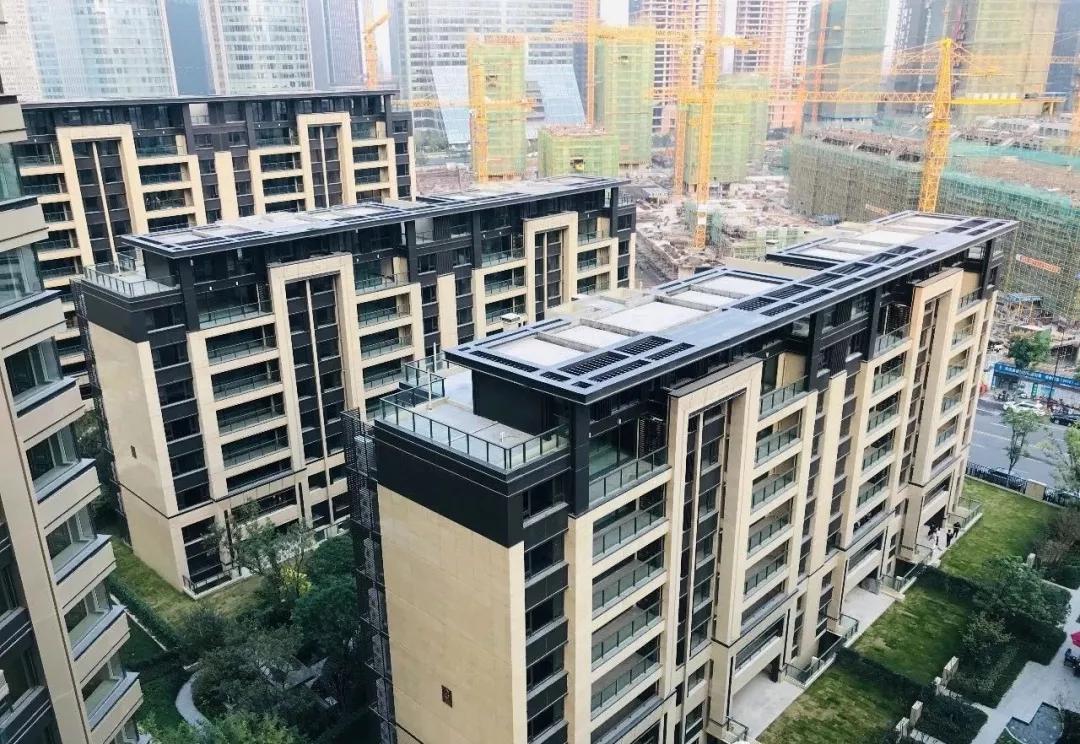 加送一箱茅台、两个名牌包!杭州女子为买奥体红盘打给中介228万,结果太崩溃