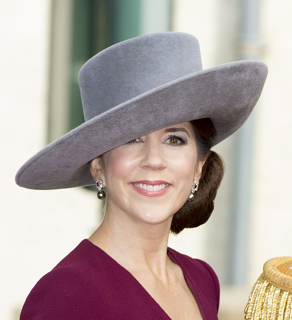 凯特王妃同款头饰,丹麦王储妃玛丽高跟鞋